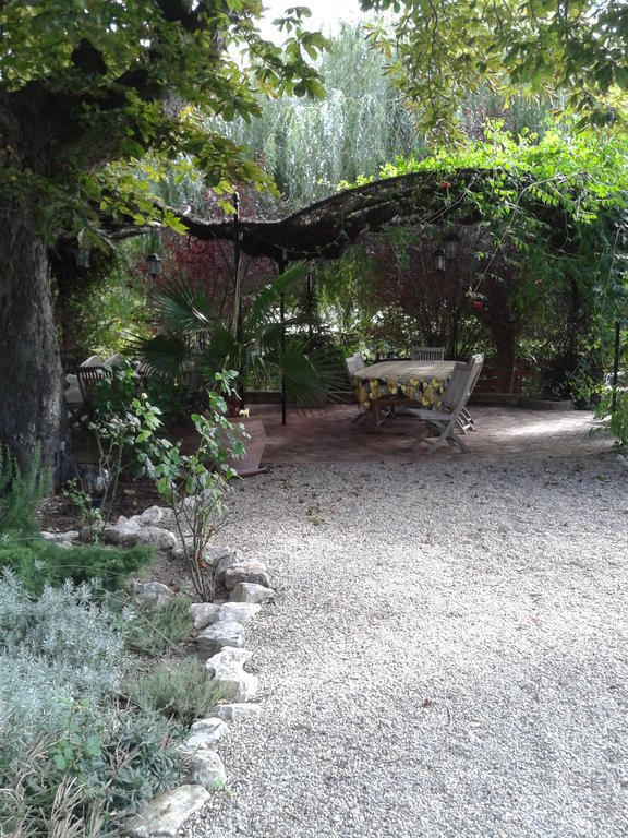 Le Chateau Des Estubiers Bed & Breakfast Serignan-du-Comtat ห้อง รูปภาพ
